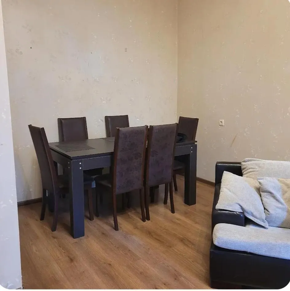 1Brapp In The Vera Center For Monthly Rent Tbiliszi Grúzia